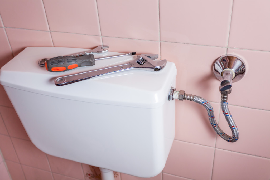 plumbers san antonio - toilet repair